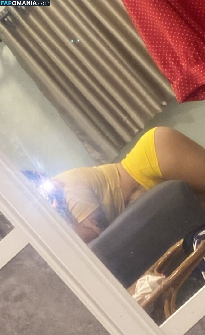 chombunny_ Обнажённый OnlyFans  Утёкшее фото #2