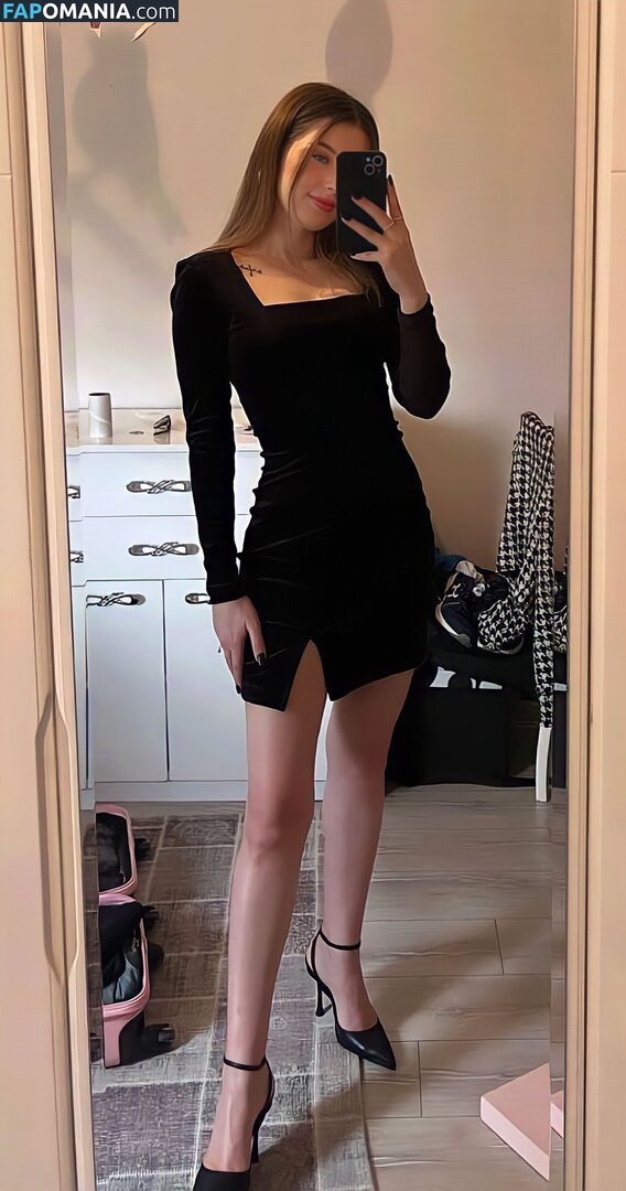 Cigdem Turk / cigdeemturk / cigdemT Обнажённый OnlyFans  Утёкшее фото #1