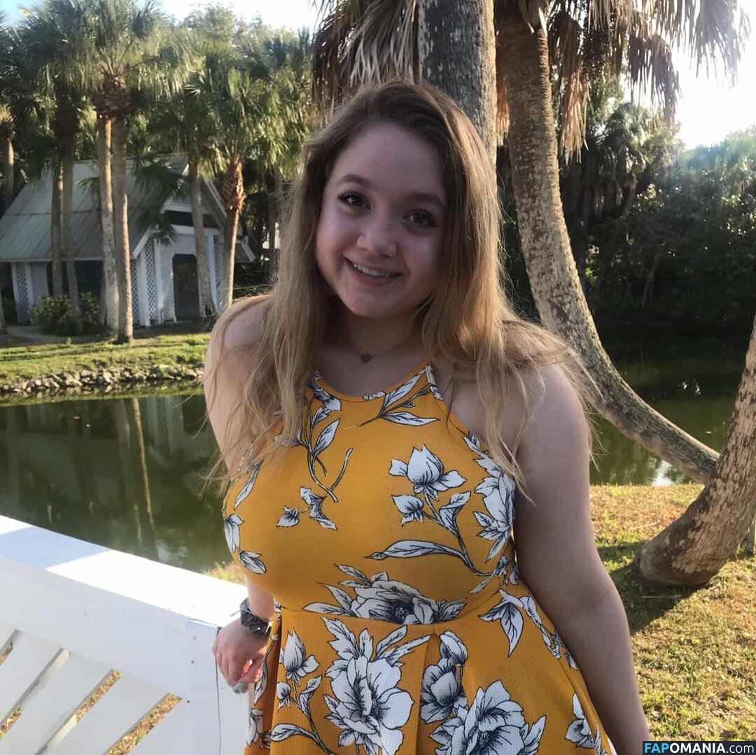 Claire / clairesonlyfans / clairesstores / witchy_little_wit Обнажённый OnlyFans  Утёкшее фото #71