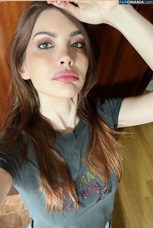 Cristinini / iamcristinini Обнажённый OnlyFans  Утёкшее фото #1