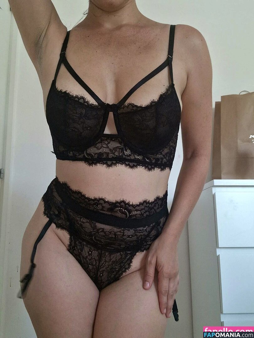 Cuckold_wife93 / cuckold_wife_93 / https: Обнажённый OnlyFans  Утёкшее фото #4