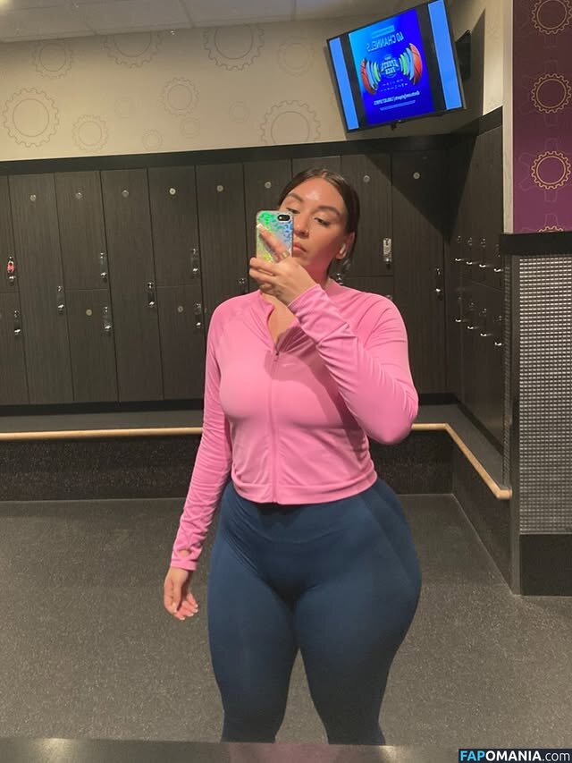 Curvy Goddesses / curvy_goddess_ / littlecurvygoddess Обнажённый OnlyFans  Утёкшее фото #10