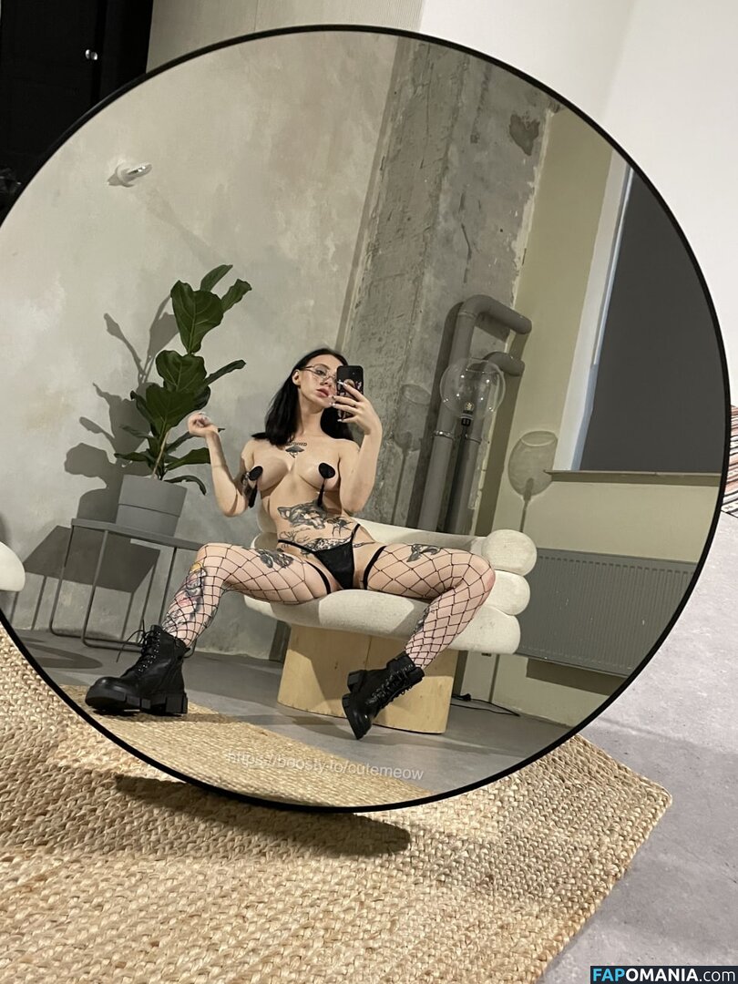 cutemeow / pingvingoritvogne Обнажённый OnlyFans  Утёкшее фото #24