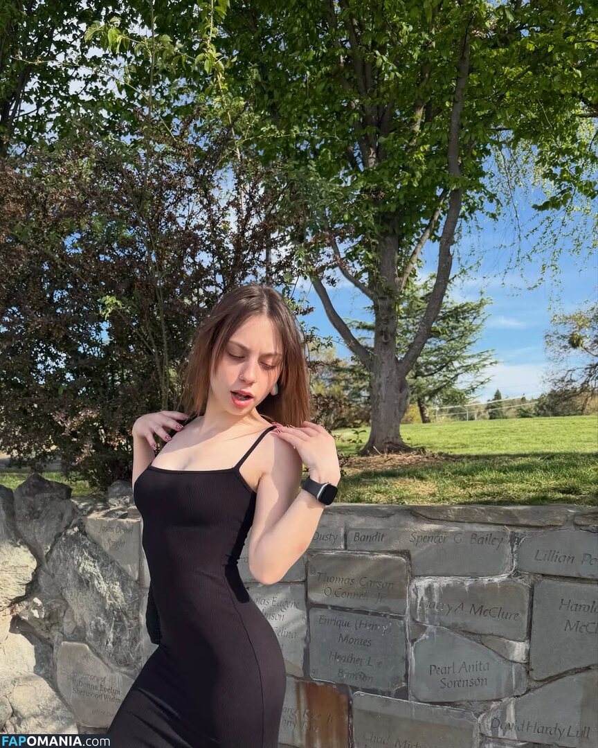 DaddyslilLuna / caciablue / daddyslilsin Обнажённый OnlyFans  Утёкшее фото #1