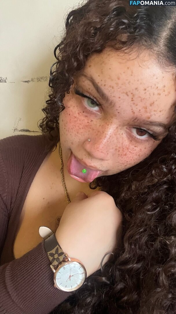 dahliagoth420 / danikajones420 / sailuvstyler420 Обнажённый OnlyFans  Утёкшее фото #20