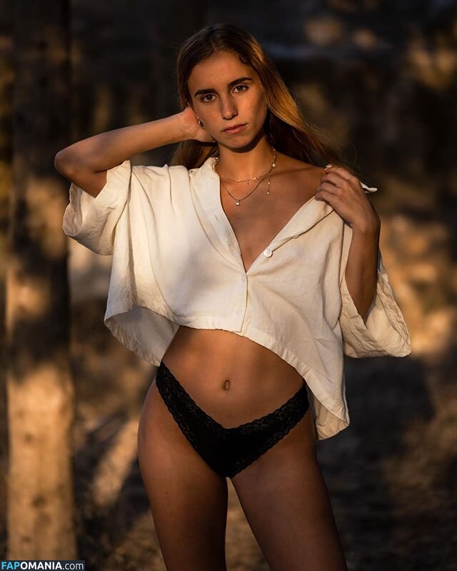 Daniela Karli Обнажённый OnlyFans  Утёкшее фото #1