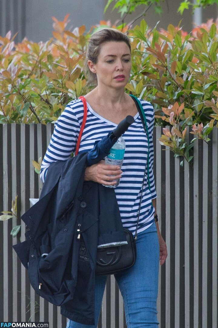 Danni Minogue / danniiminogue Обнажённый OnlyFans  Утёкшее фото #8