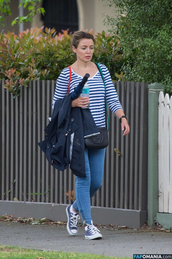 Danni Minogue / danniiminogue Обнажённый OnlyFans  Утёкшее фото #16