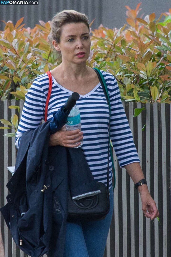 Danni Minogue / danniiminogue Обнажённый OnlyFans  Утёкшее фото #18