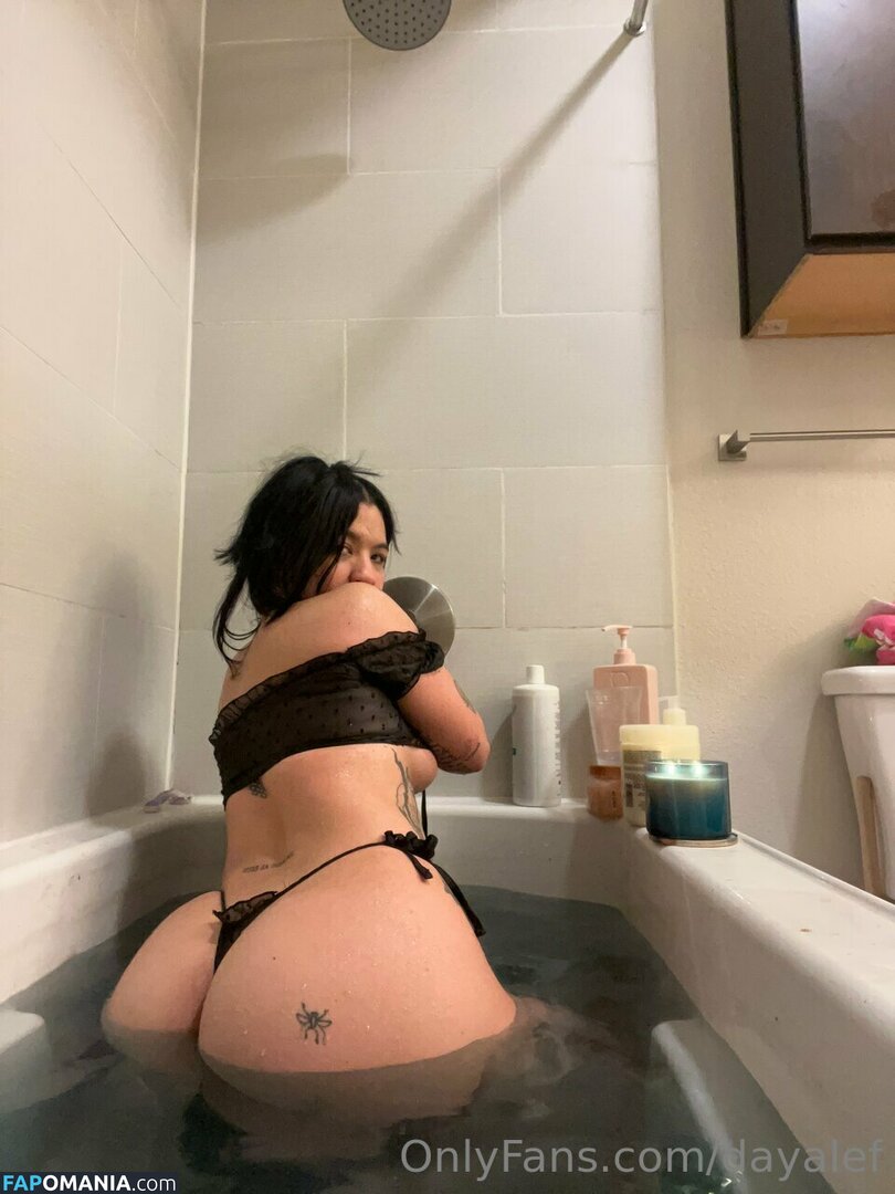 Dayale Flowers / Dayalef / https: Обнажённый OnlyFans  Утёкшее фото #33