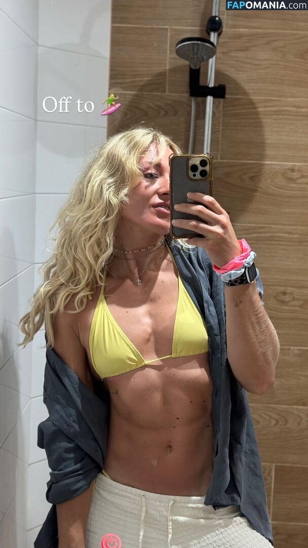 Delia Schweizer / delia.schweizer Обнажённый OnlyFans  Утёкшее фото #8