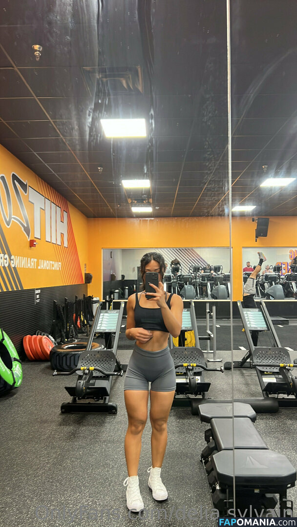 Delia Sylvain / deliasylvain / itsdelia Обнажённый OnlyFans  Утёкшее фото #7