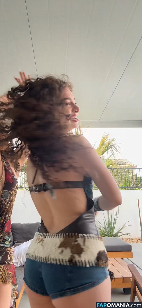 Demitra Kalogeras / demitrakalogeras Обнажённый OnlyFans  Утёкшее фото #18