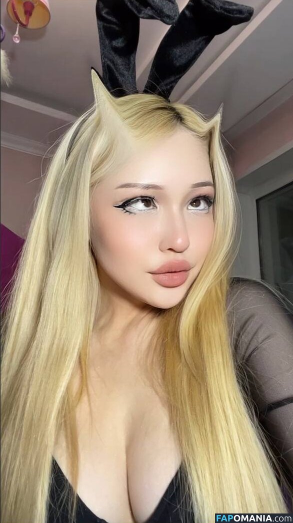 daenerystargaryenqueen / didaenerys Обнажённый OnlyFans  Утёкшее фото #7