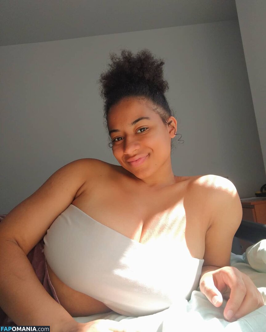 Dina / _ur_russian_dina / coco_ppop01 / dinadewgong Обнажённый OnlyFans  Утёкшее фото #33