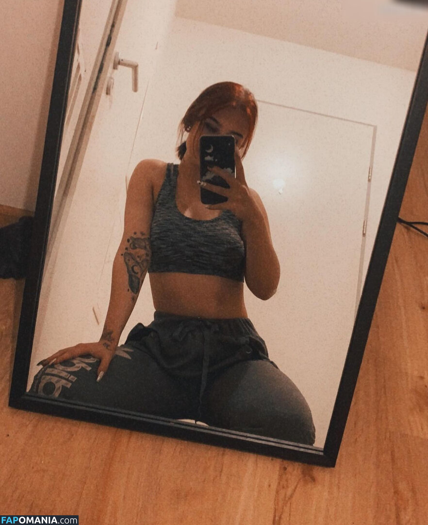 Dina / _ur_russian_dina / coco_ppop01 / dinadewgong Обнажённый OnlyFans  Утёкшее фото #44