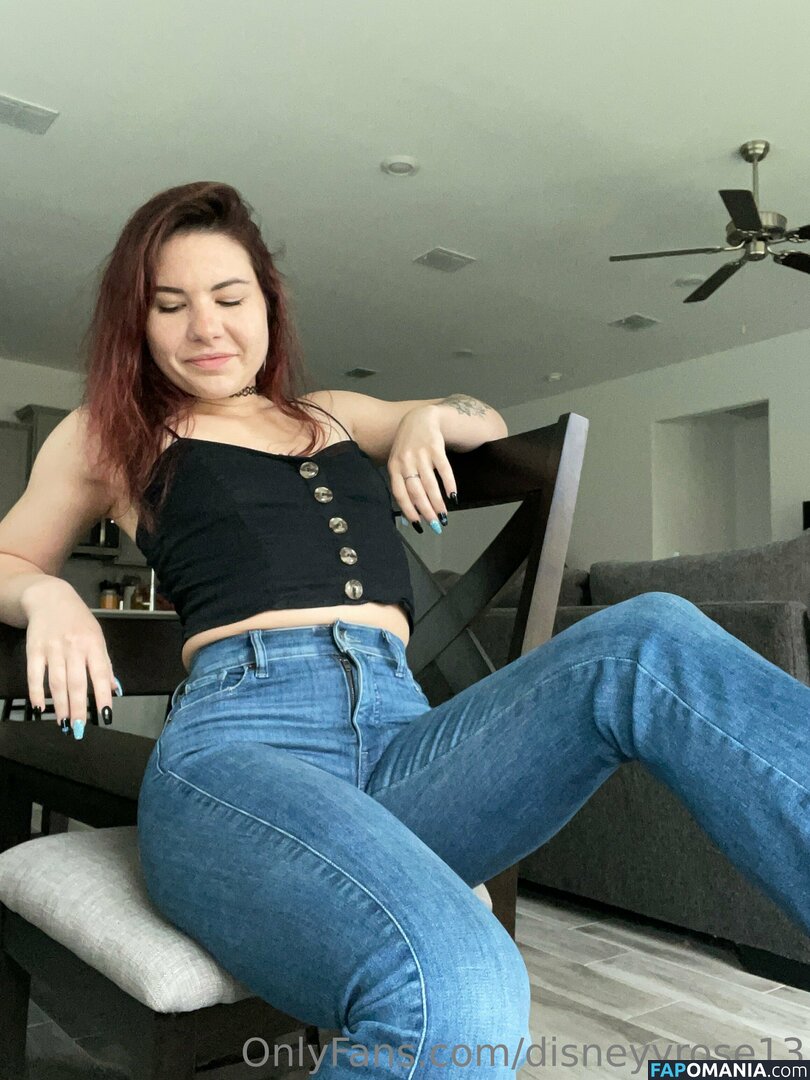 disneyy13rose / disneyyrose13 Обнажённый OnlyFans  Утёкшее фото #181