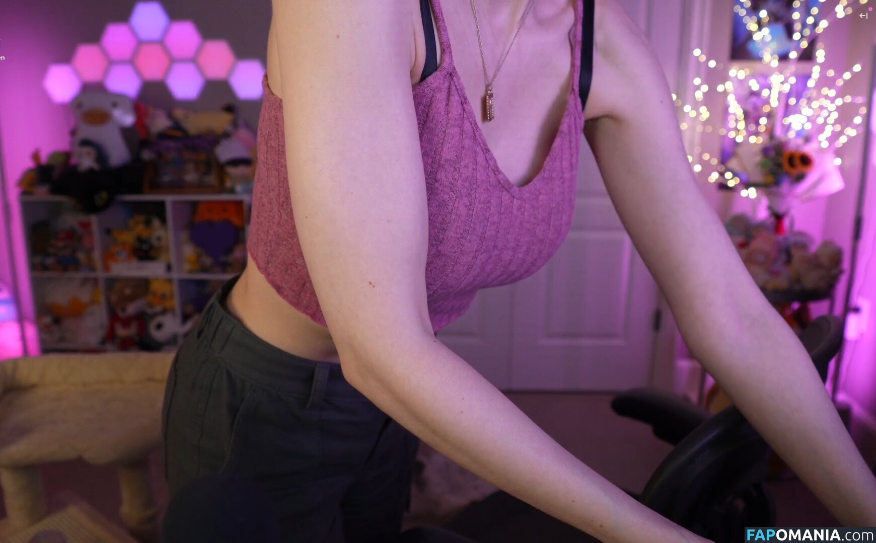 Dizzykitten / dizzykitten7 / dizzykittenpaws / thedizzykitten Обнажённый OnlyFans  Утёкшее фото #432