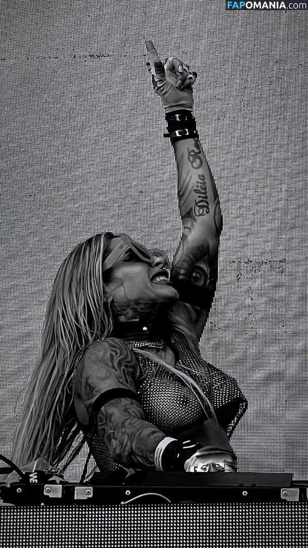 DJ Caca Werneck / djcacawerneck Обнажённый OnlyFans  Утёкшее фото #1