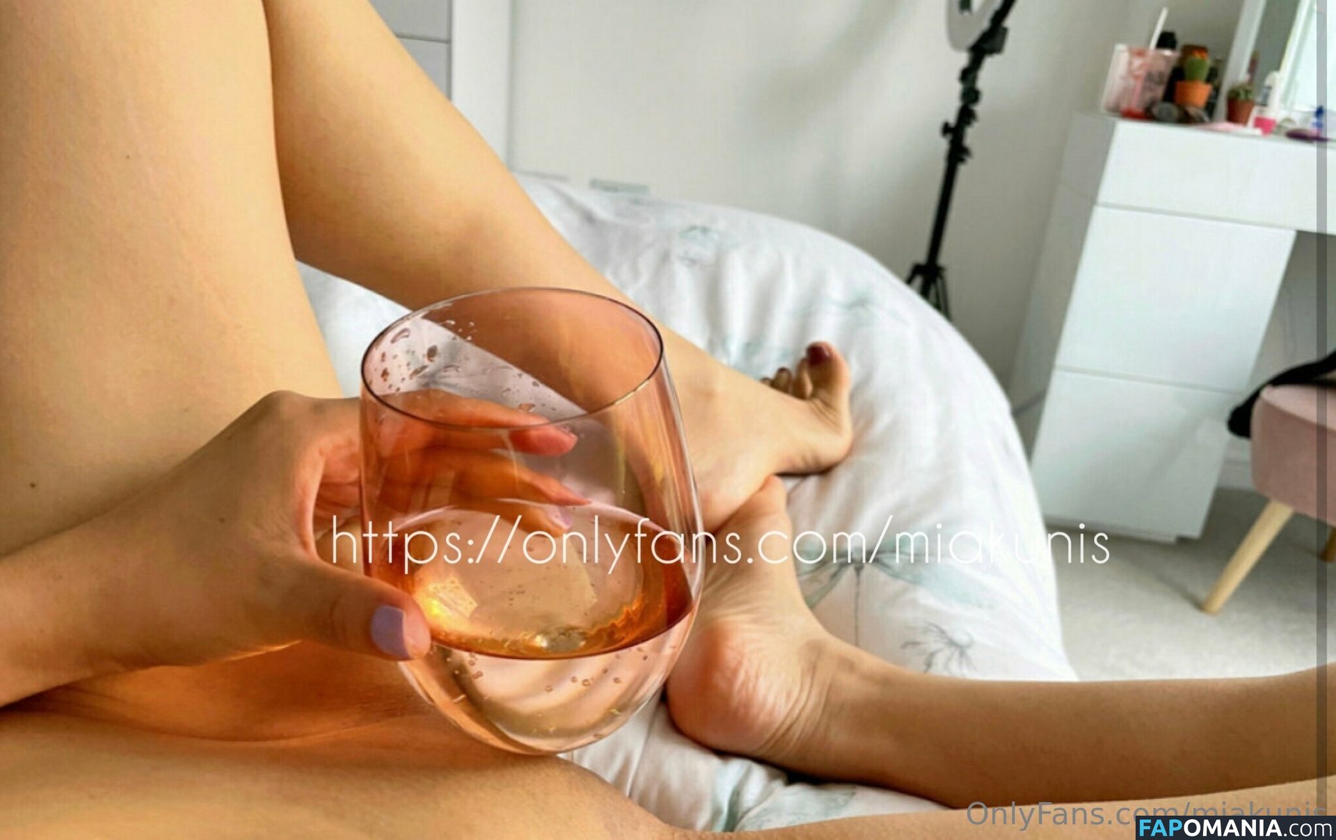 Dkarina / Mia Karina Обнажённый OnlyFans  Утёкшее фото #12