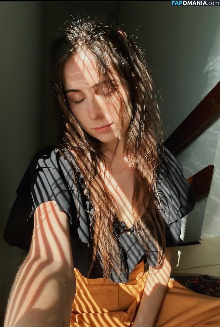 Doddleoddle / Dodie Clark Обнажённый OnlyFans  Утёкшее фото #202