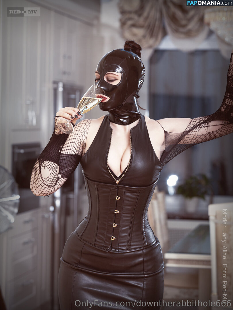 downtherabbithole101 / downtherabbithole666 Обнажённый OnlyFans  Утёкшее фото #2