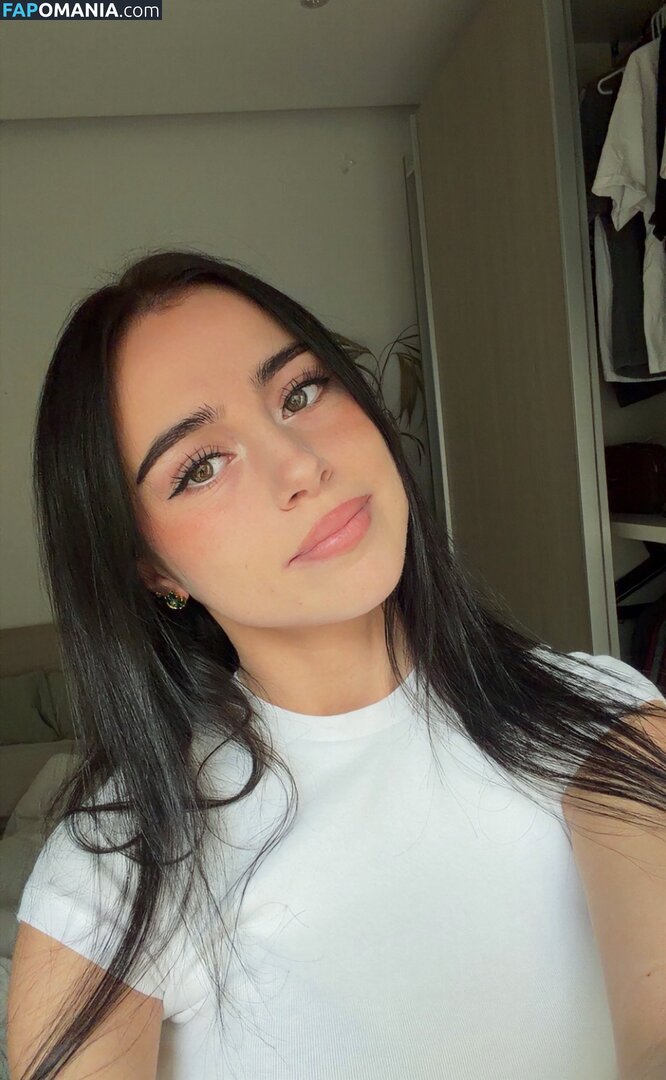 eastahh / esterbjoru Обнажённый OnlyFans  Утёкшее фото #1