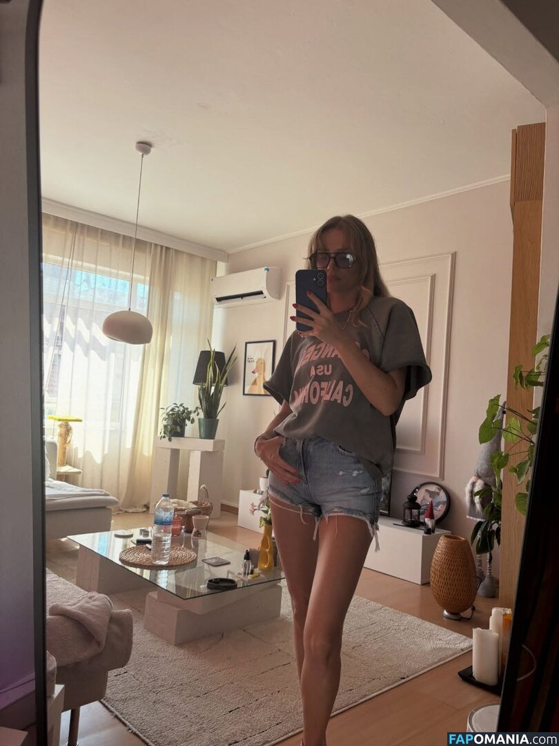1ecemkaravus / Ecem Karavus / ecmkrvs / https: Обнажённый OnlyFans  Утёкшее фото #14