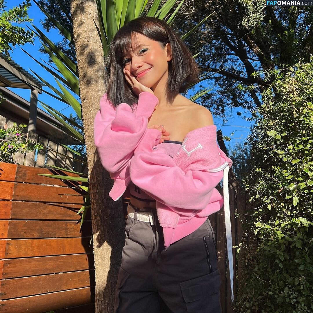 Eeeveenara / Eevee Enara / eeveenara Обнажённый OnlyFans  Утёкшее фото #1