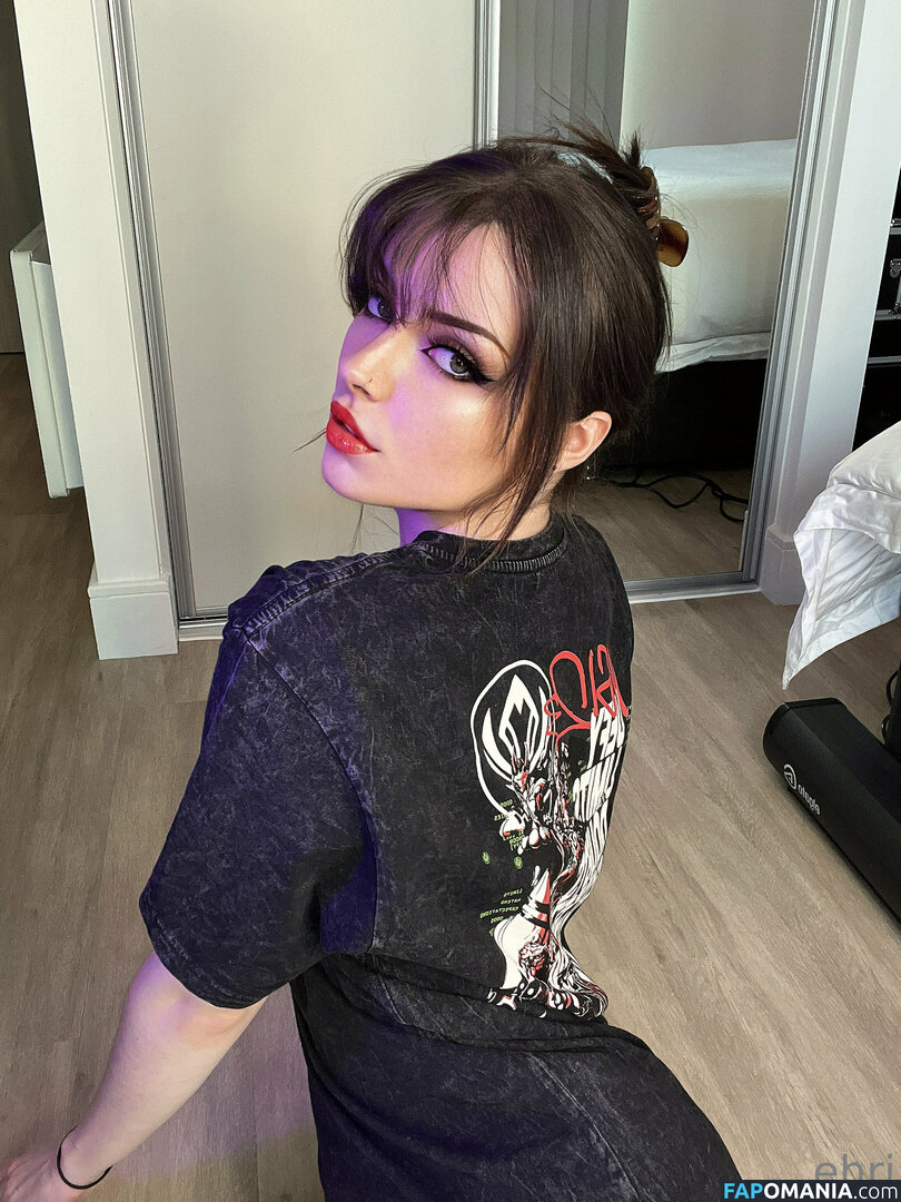 Ehriyn / ehri Обнажённый OnlyFans  Утёкшее фото #7