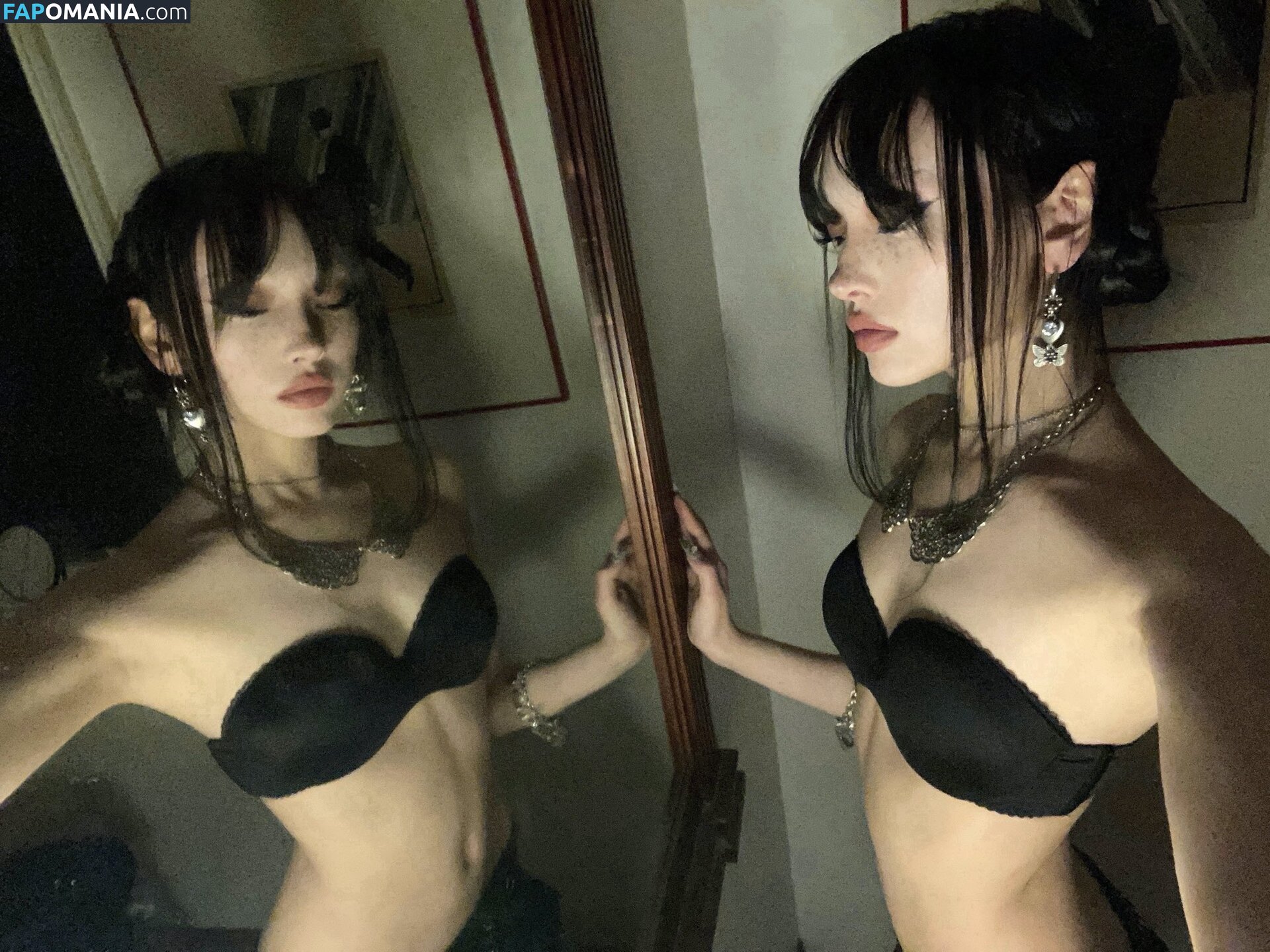 Eieniffy Обнажённый OnlyFans  Утёкшее фото #1