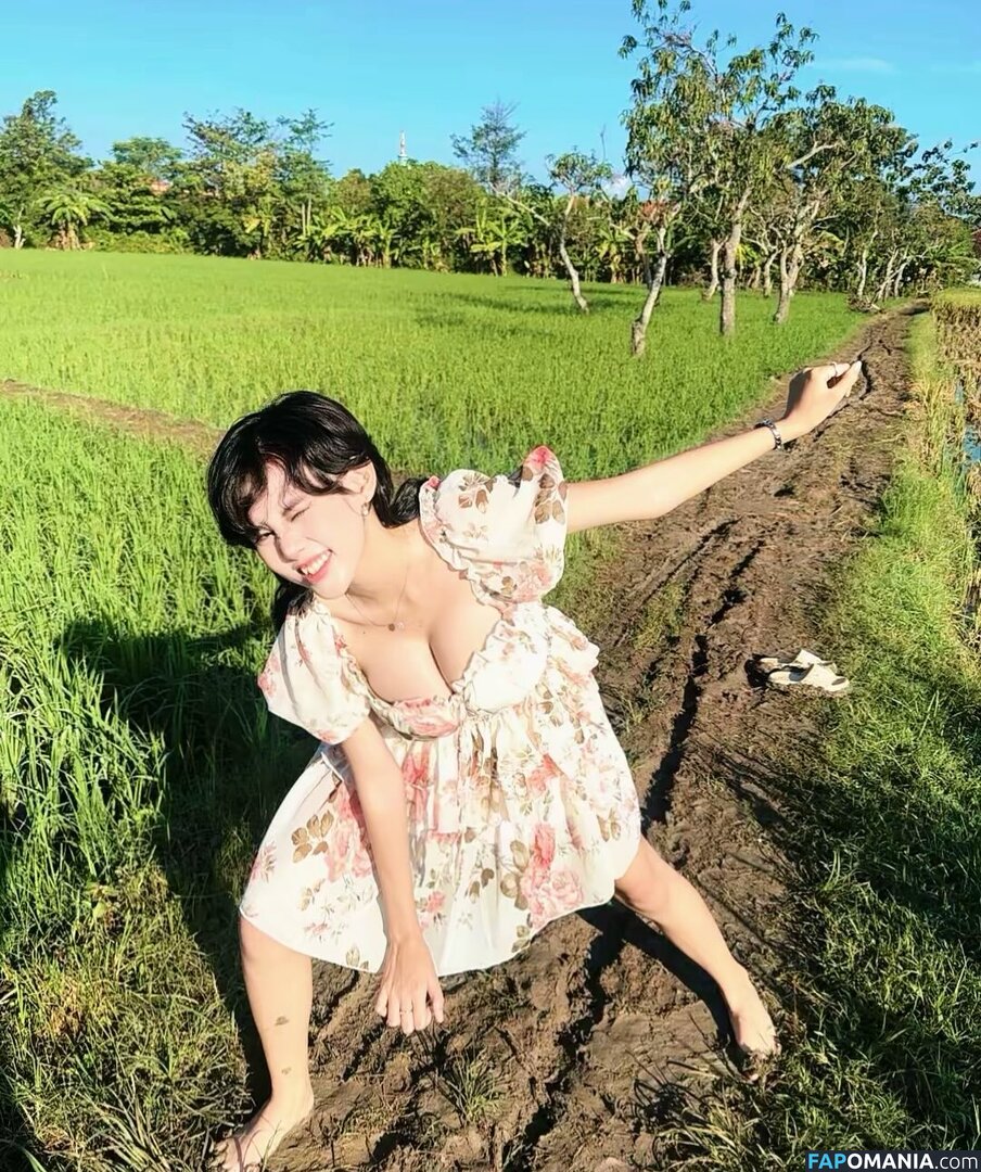 Deandra Aurelia / ejahazel / ejahazel__ Обнажённый OnlyFans  Утёкшее фото #5