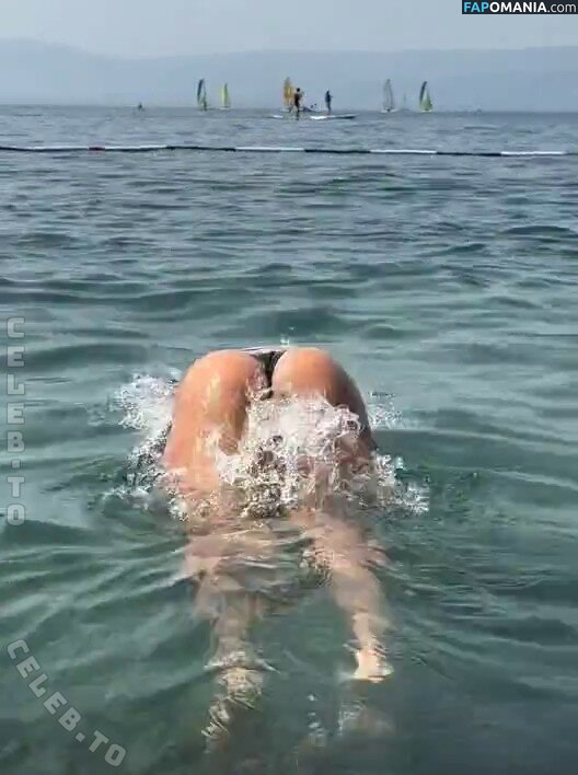 Eleni Rittmann / elenirittmann Обнажённый OnlyFans  Утёкшее фото #8