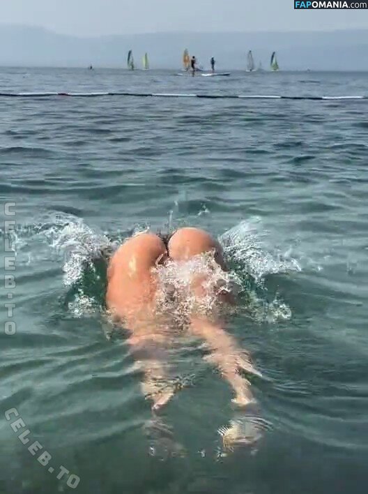 Eleni Rittmann / elenirittmann Обнажённый OnlyFans  Утёкшее фото #9