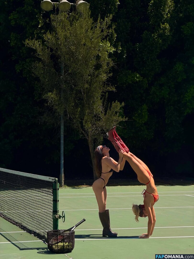 Elisabeth Rioux / elisabethrioux / https: / lissariouxx Обнажённый OnlyFans  Утёкшее фото #2