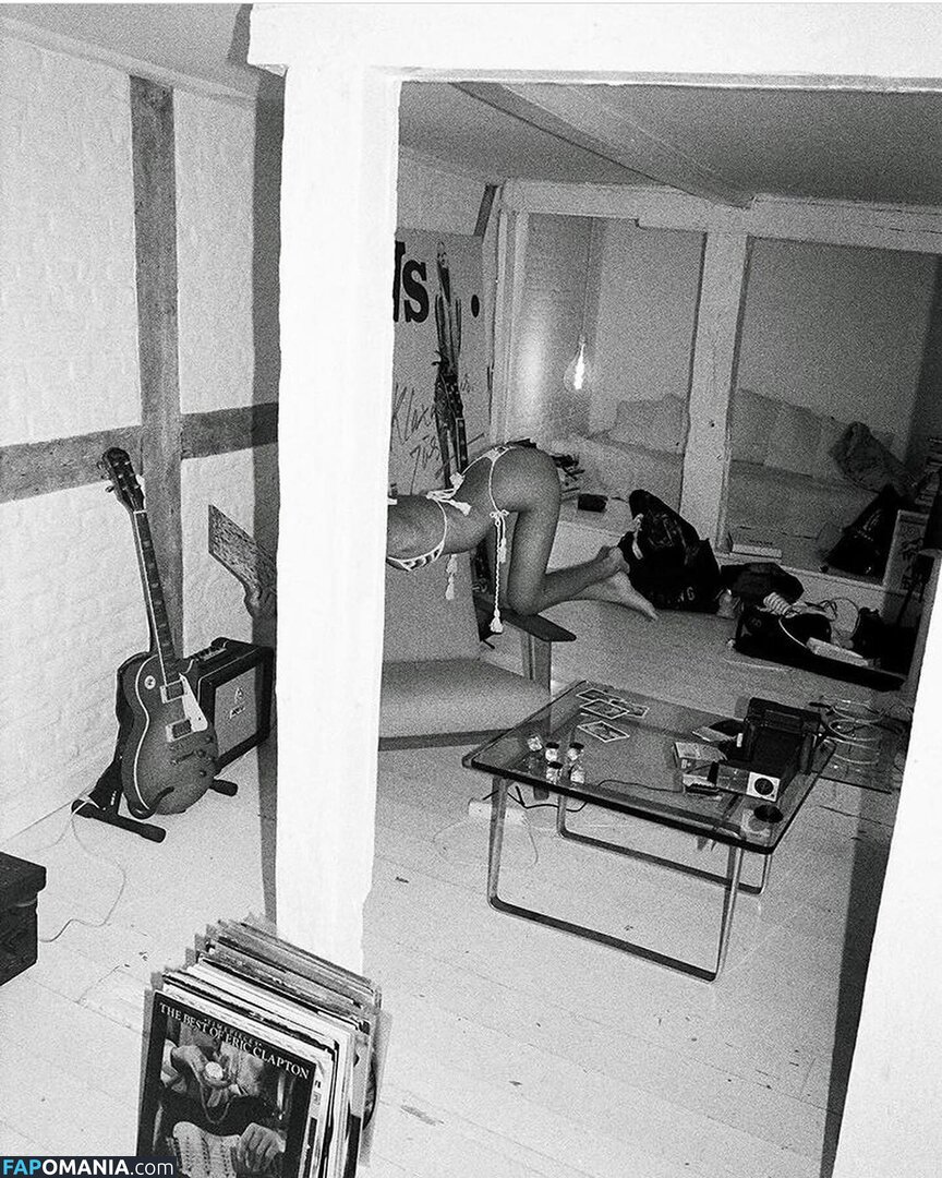 Elise Zecevic / elisezecevic Обнажённый OnlyFans  Утёкшее фото #10