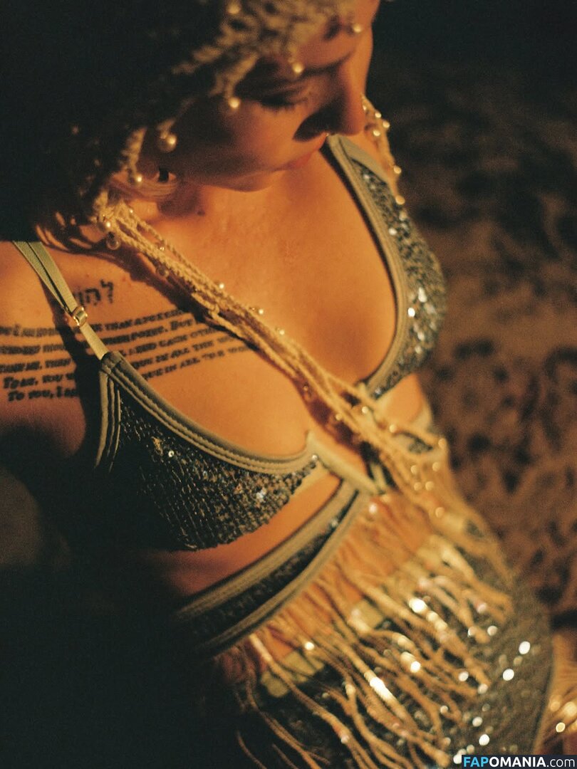 ElIZAGRACEMUSIC / Eliza Grace / elizaxograce / iamelizagrace_ Обнажённый OnlyFans  Утёкшее фото #95