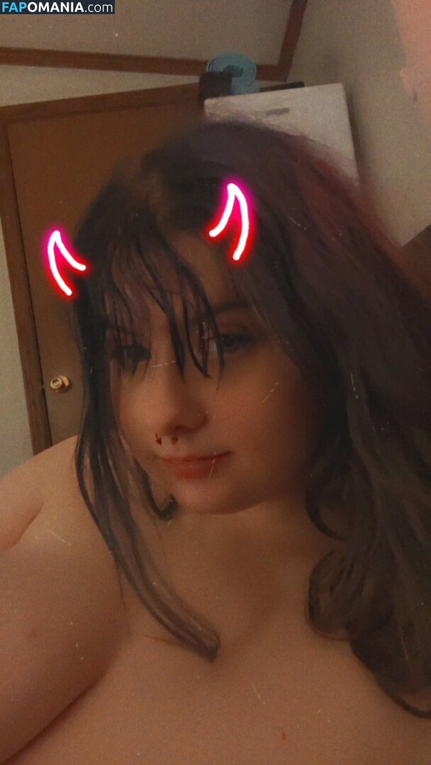 Eliza Makki / cryspiitz / elizamakki / https: Обнажённый OnlyFans  Утёкшее фото #13