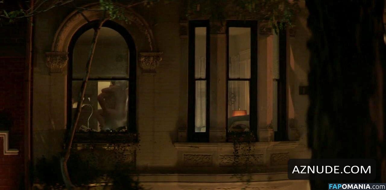 Elizabeth Lail / https: Обнажённый OnlyFans  Утёкшее фото #3