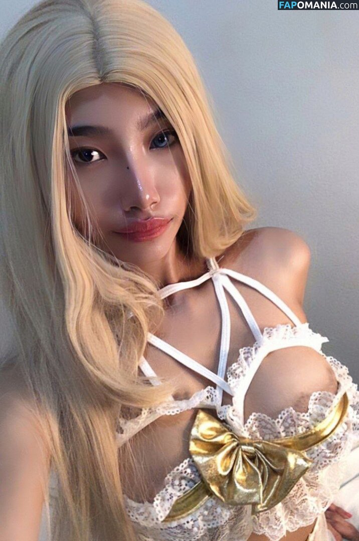 Ellacos / june_likeamonth Обнажённый OnlyFans  Утёкшее фото #34