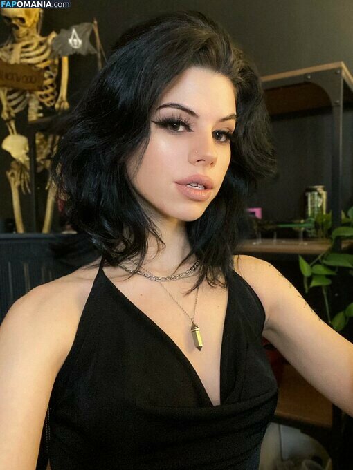 ellathrasher / morethanella Обнажённый OnlyFans  Утёкшее фото #11