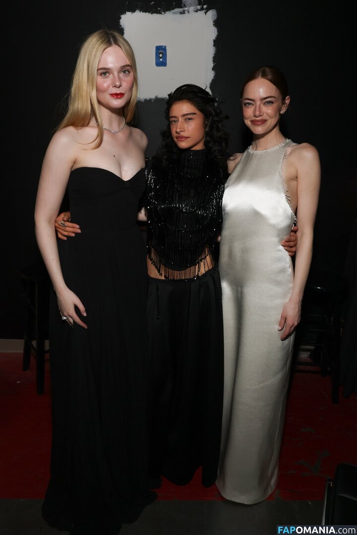 Elle Fanning / ellefanning Обнажённый OnlyFans  Утёкшее фото #100