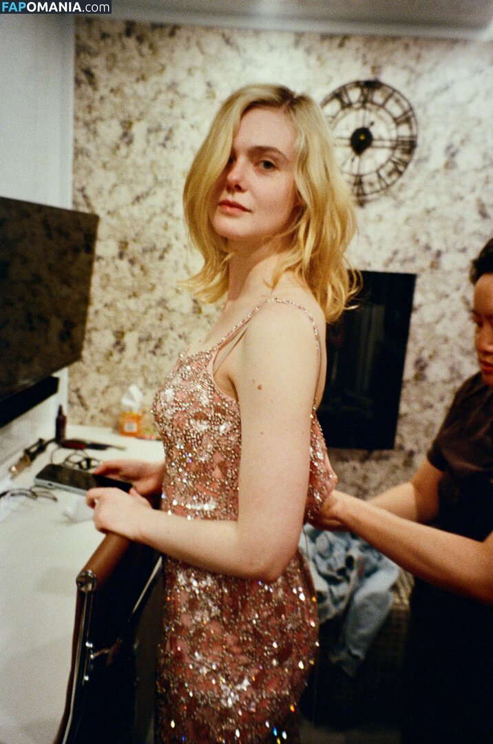 Elle Fanning / ellefanning Обнажённый OnlyFans  Утёкшее фото #134