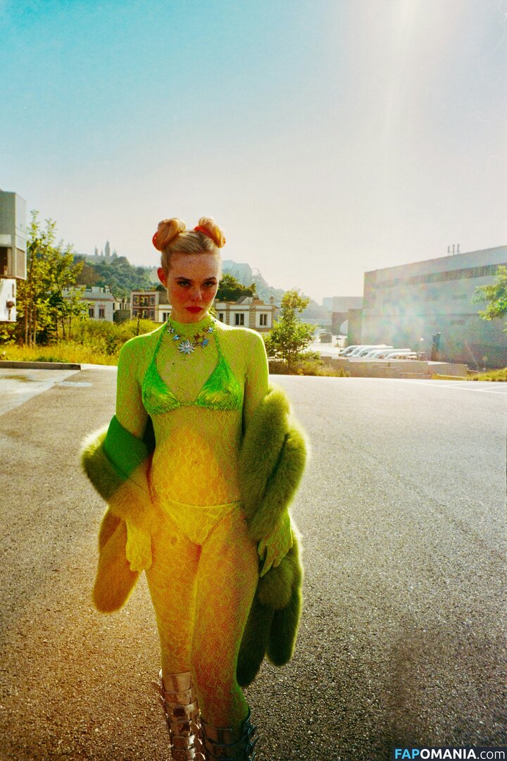 Elle Fanning / ellefanning Обнажённый OnlyFans  Утёкшее фото #141