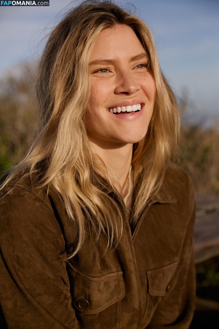 Elle Wagner / elle_wagner_ / ellewagner / https: Обнажённый OnlyFans  Утёкшее фото #5