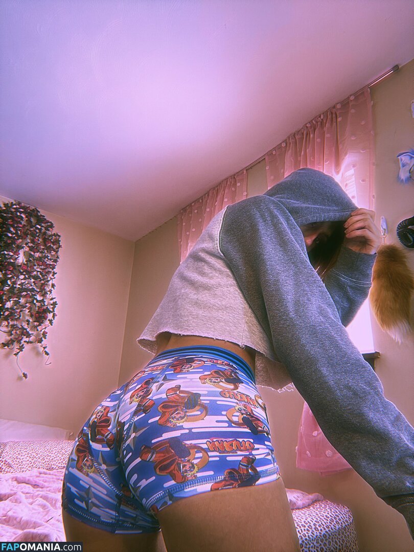 Ellecakes / _ellecakes Обнажённый OnlyFans  Утёкшее фото #17