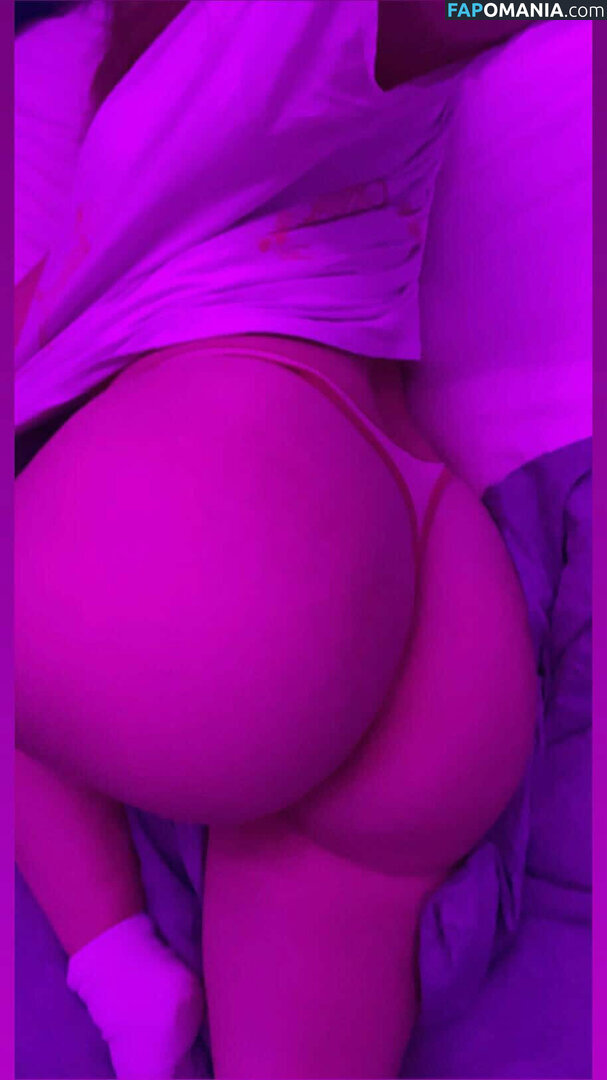 Ellie / Ellie Hammond / ellie.rhammond_ Обнажённый OnlyFans  Утёкшее фото #6