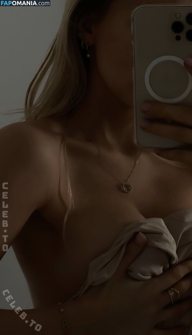 Ema Louise / emalouiise / emaxlouise Обнажённый OnlyFans  Утёкшее фото #9