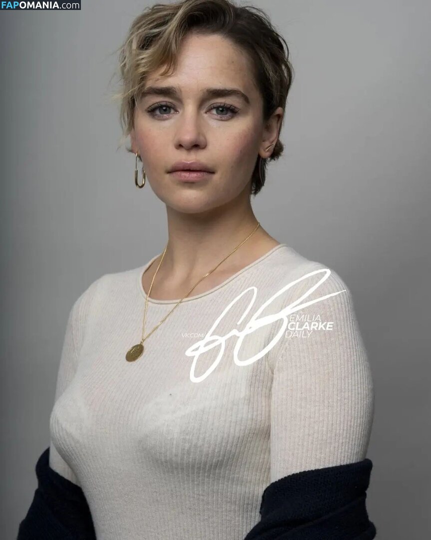 Emilia Clarke / clarkeyxo / emilia_clarke / emiliaclarke / emiliaclarkecentral / https: Обнажённый OnlyFans  Утёкшее фото #928
