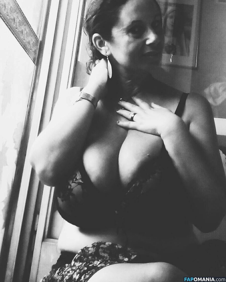 Emilia Di Giovanni / falena1971 Обнажённый OnlyFans  Утёкшее фото #40